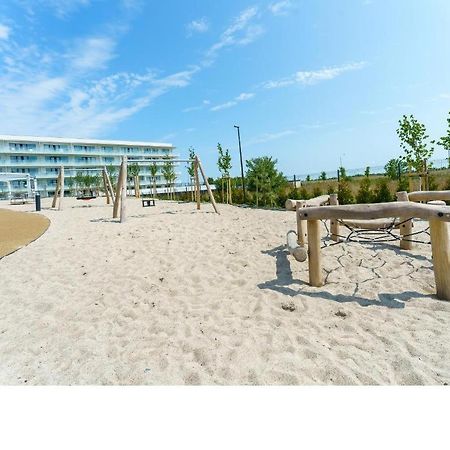 Kolobrzeg Apartamenty Polanki Aqua Z Bezplatnym Basenem, Bawialnia, Parkingiem I Fitness المظهر الخارجي الصورة